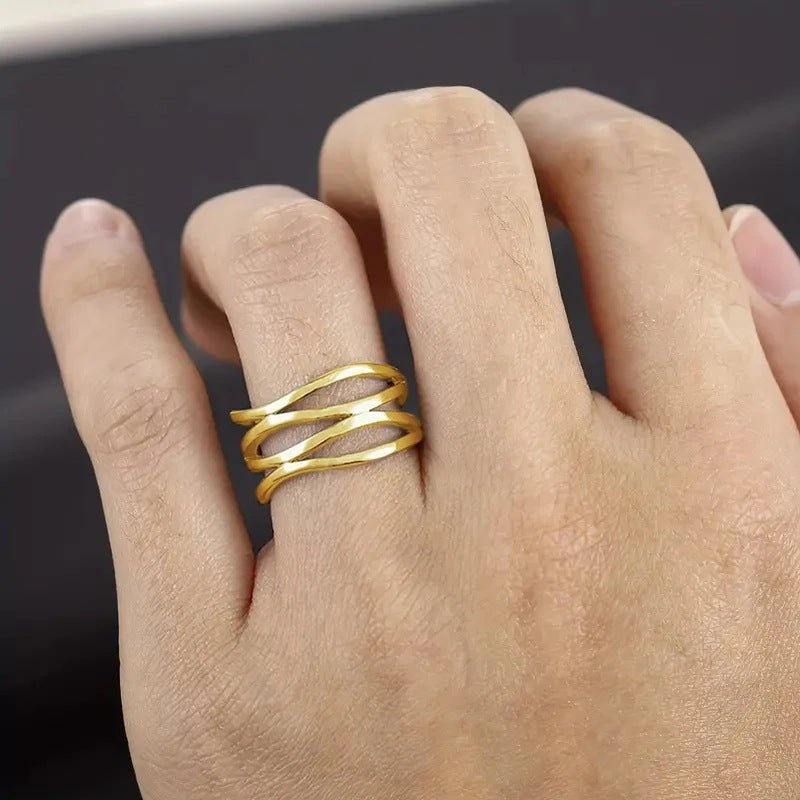 MAC166 Simple Geometric Lines Hollow Ring - Mariam's Collection