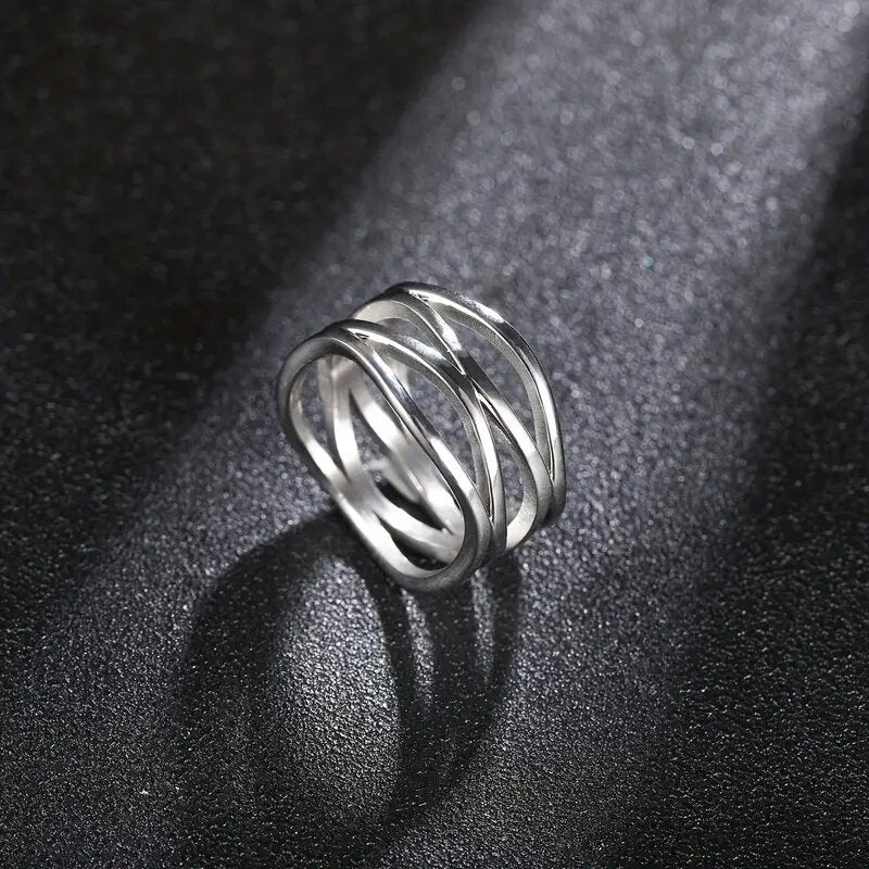 MAC166 Simple Geometric Lines Hollow Ring - Mariam's Collection