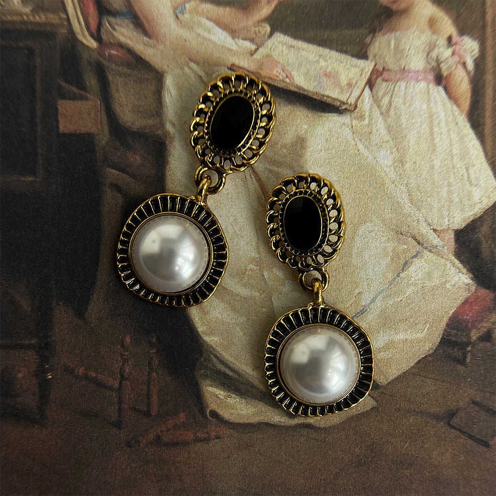 MAC199 Medieval Black Gold Distressed Pearl Earrings - Mariam's Collection