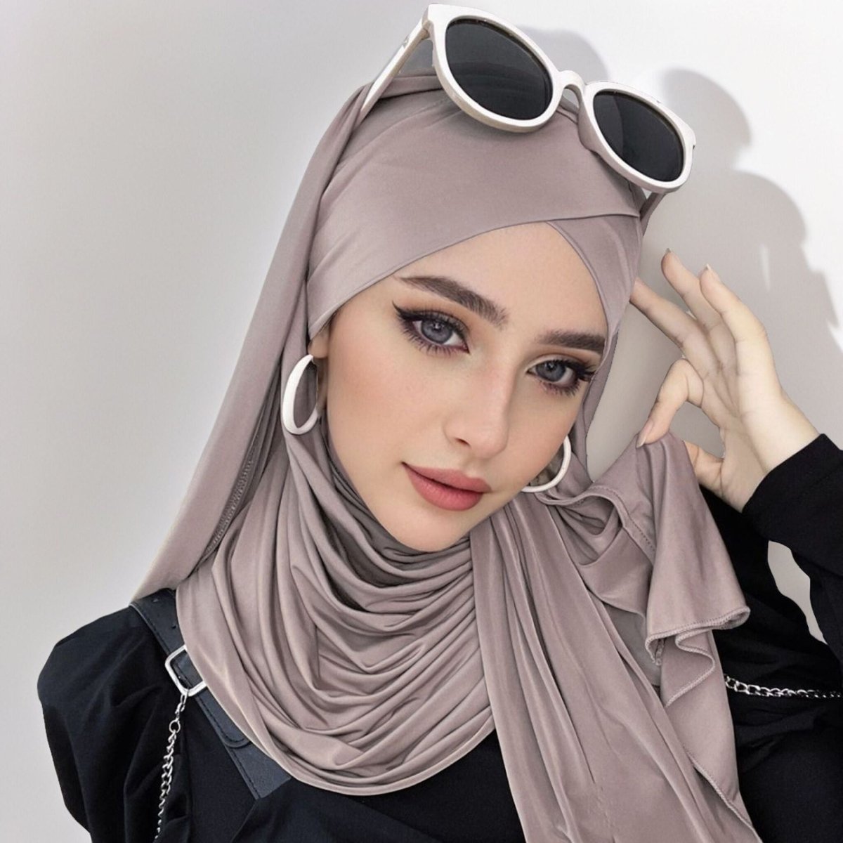 MH059 Solid Color Single Layer Cross Stretch Hijab - Mariam's Collection