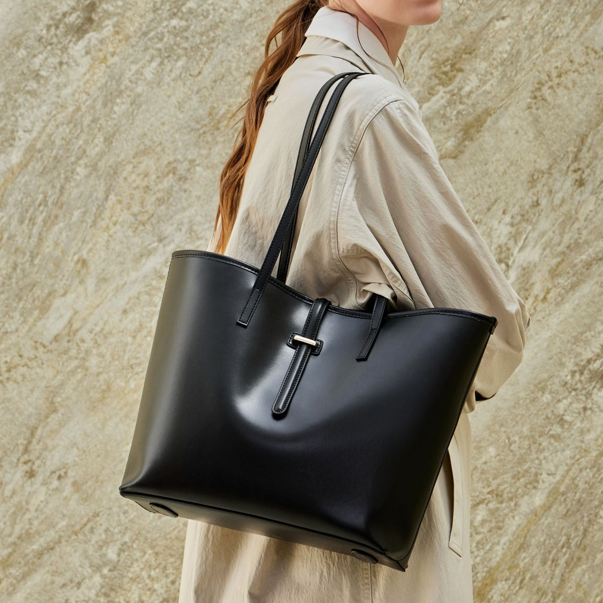 Minimalist Tote Bag with Pouch – Structured Work Tote Bag
