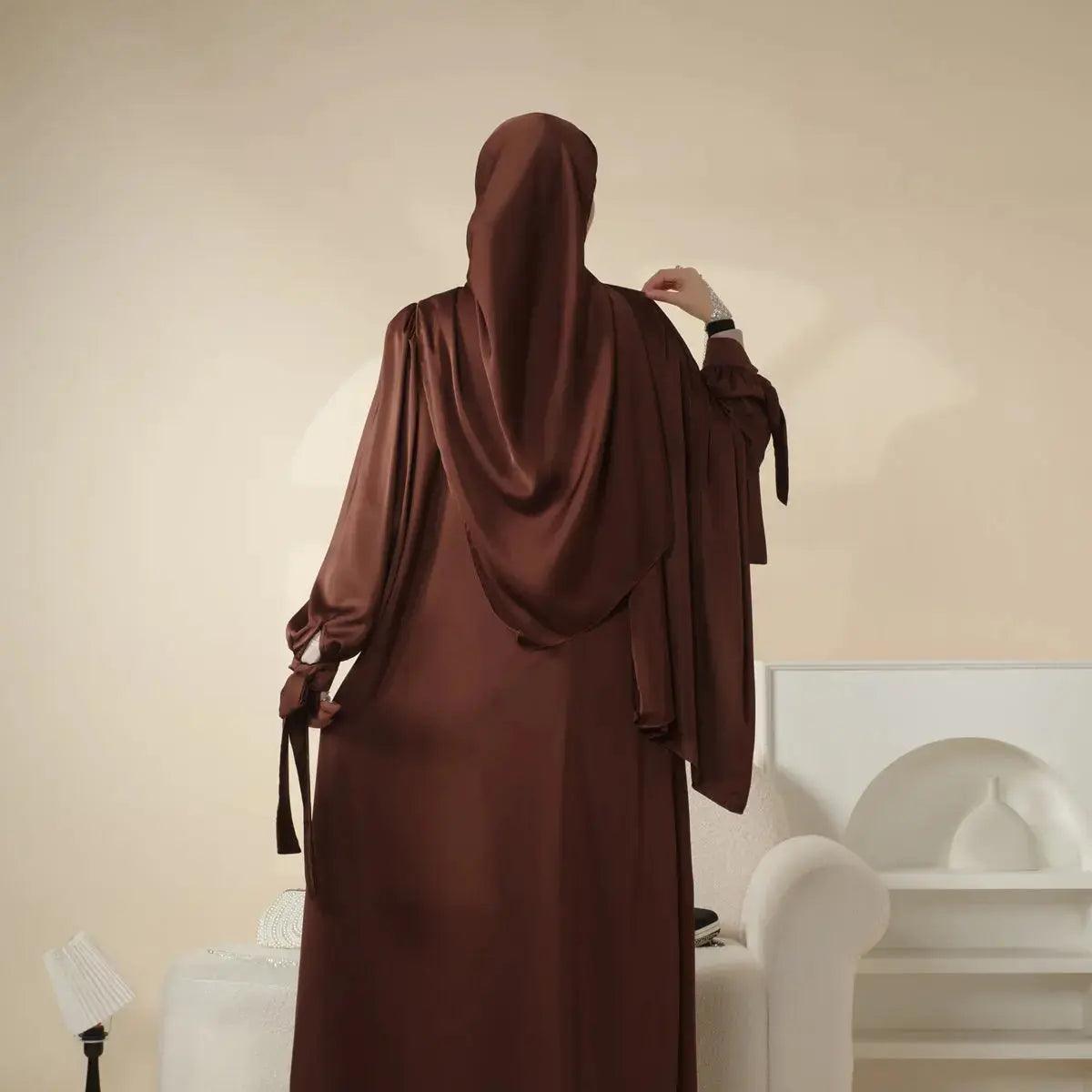 Bow Tie Sleeve Abaya Set With Long-sleeve Inner Dress (MOA026)