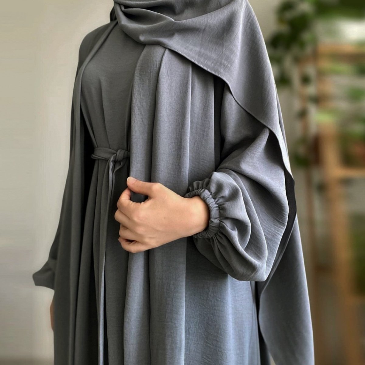 MOA092 Solid Color Elegant Open Abaya with Pockets 3 - Piece Set - Mariam's Collection