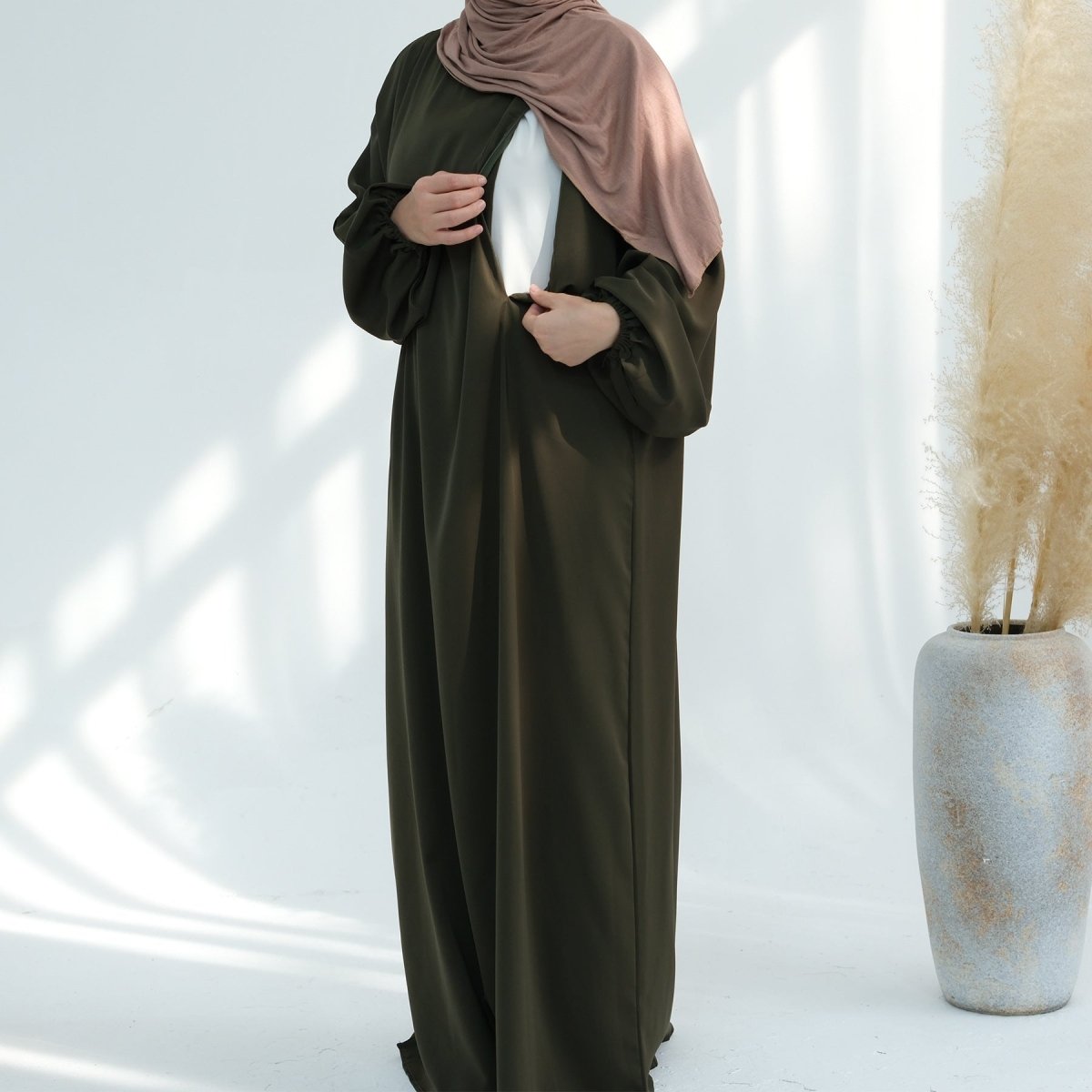Nida Fabric Nursing Abaya(MA387) - Mariam's Collection
