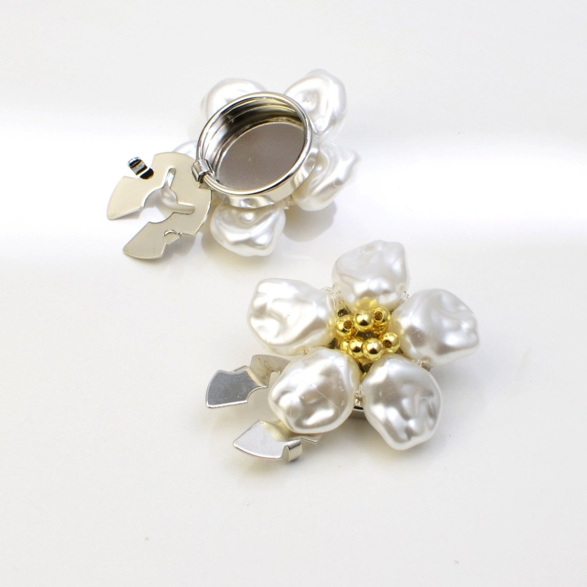 Pearl Flower Button Covers | Decorative Shirt Button Clips(MAC358) - Mariam's Collection