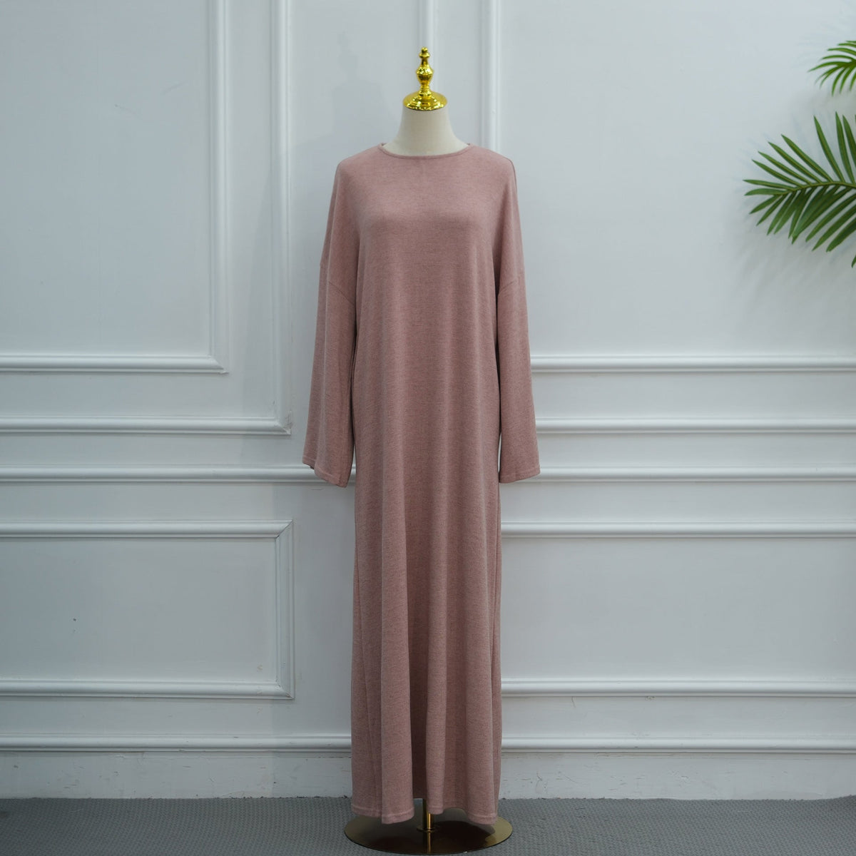 Plus-Size Relaxed Abaya | Solid Long-Sleeve Autumn Dress with Pockets(MA474) - Mariam's Collection