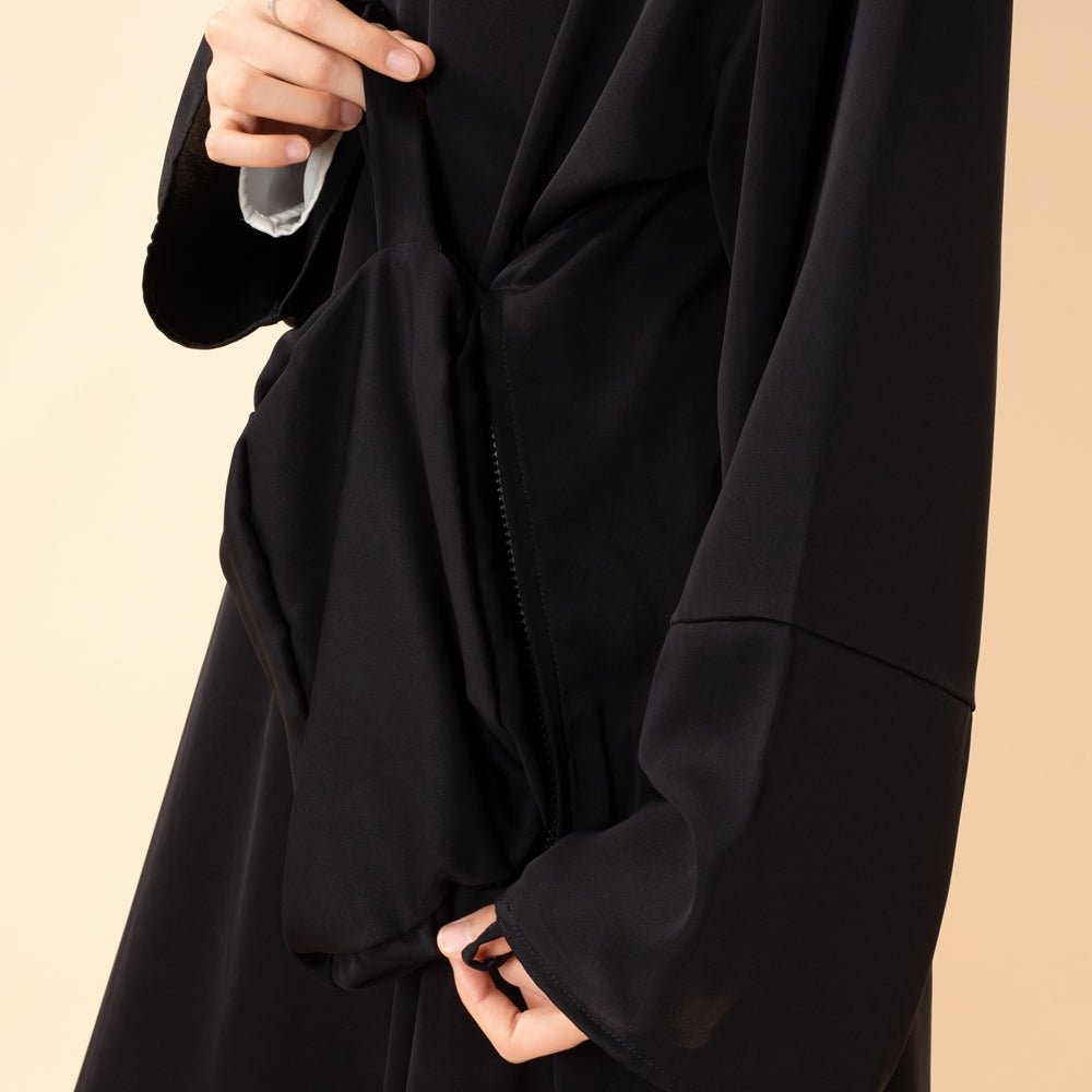 Premium Muslimah Essentials Gift Set | Abaya, Prayer Mat, Tasbih & Tote Bag (MR090) - Mariam's Collection