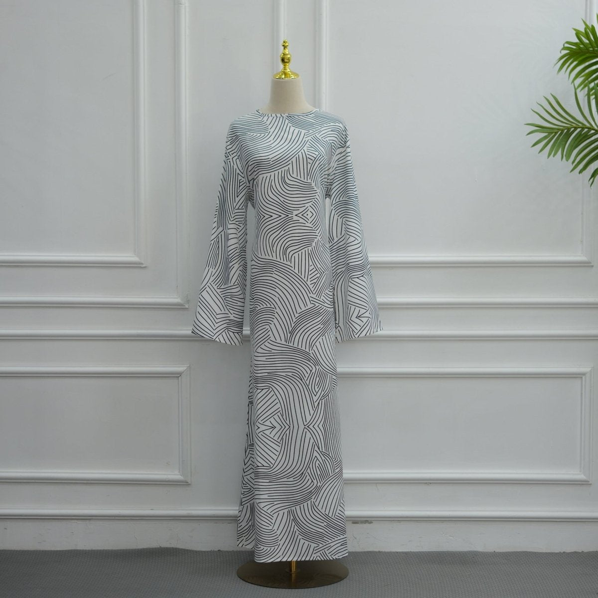 Printed Washed-Crinkle Bell Sleeve Maxi Dress(MS474) - Mariam's Collection