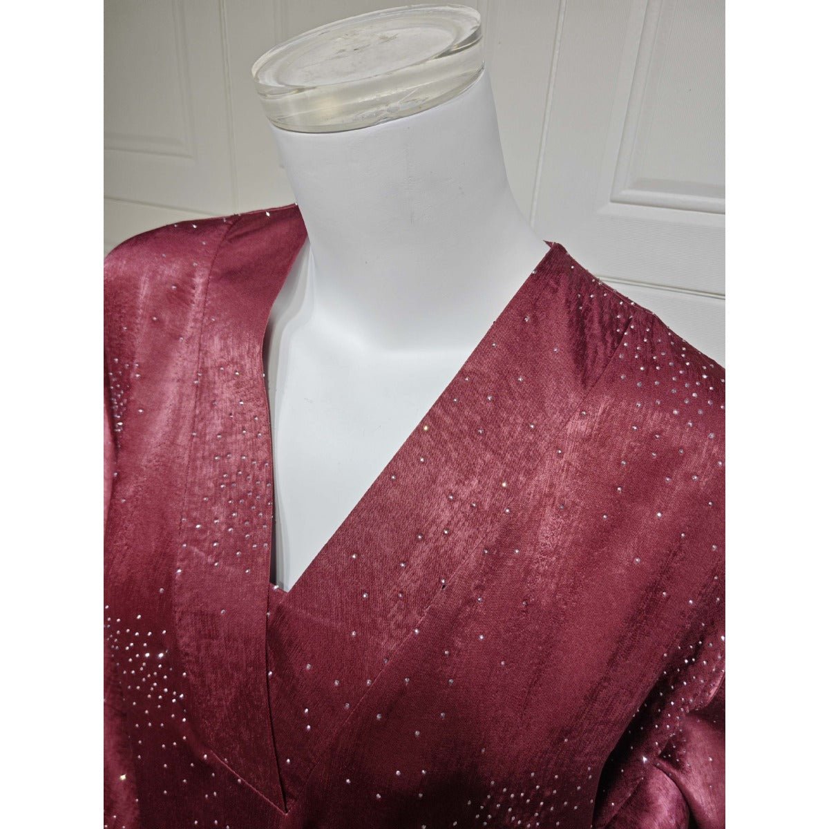 Solid Color Starry Night Diamond Embellished Abaya | Luxurious Sparkly Maxi Dress for Modest Elegance(MA287) - Mariam's Collection