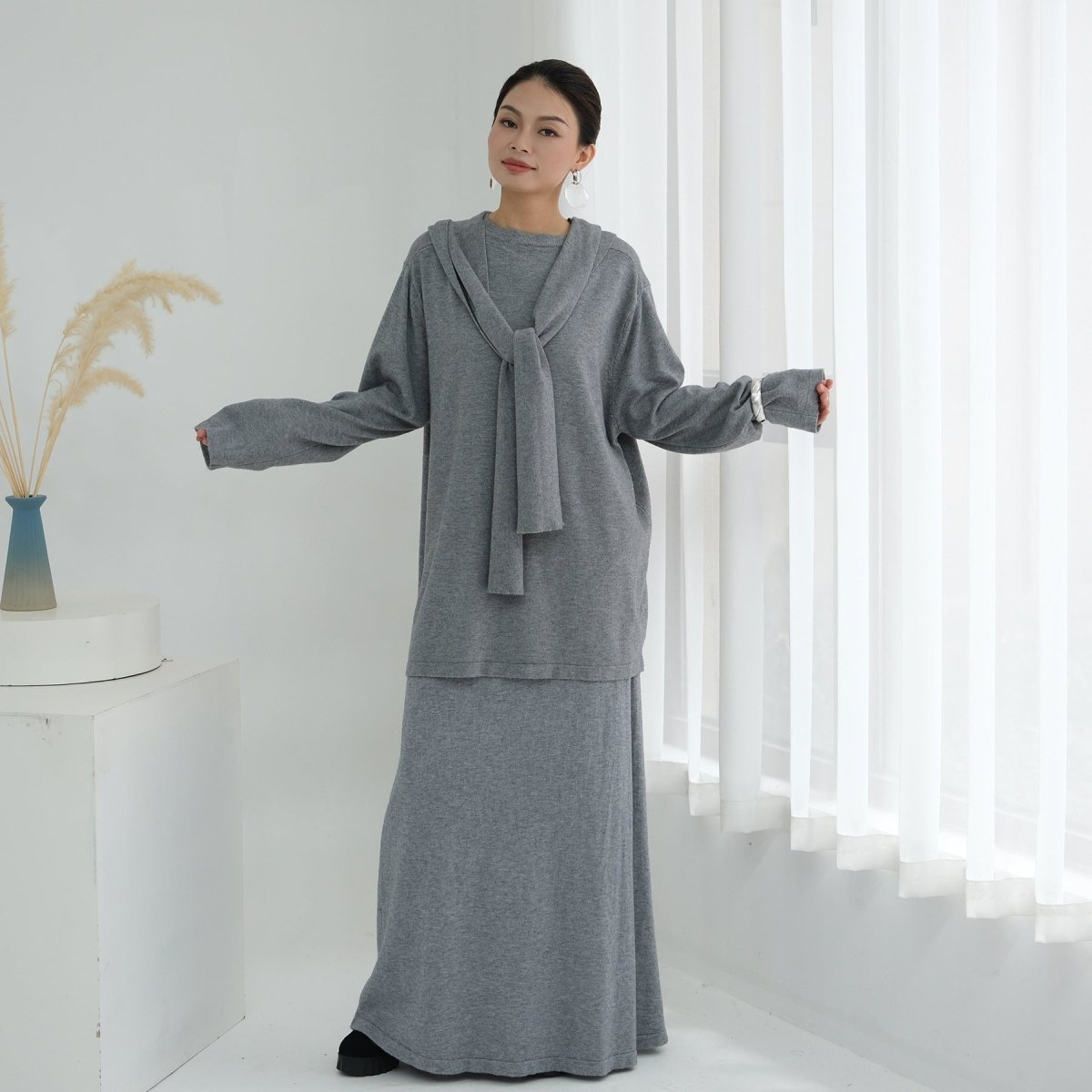 Thick Knit Hooded Sweatshirt & Skirt Set(MS176) - Mariam's Collection