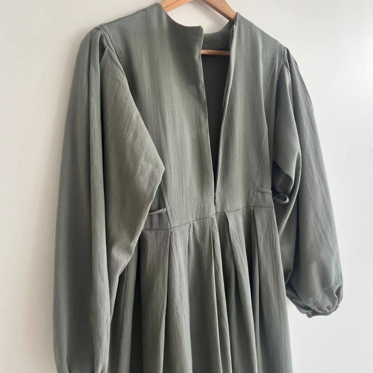 Tie - Waist Bubble Sleeve Abaya | Pleated Maxi Dress with Back Zip(MA364) - Mariam's Collection