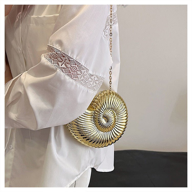 Unique Chic Conch Shell Inspired Clutch Bag (MAC311) - Mariam's Collection