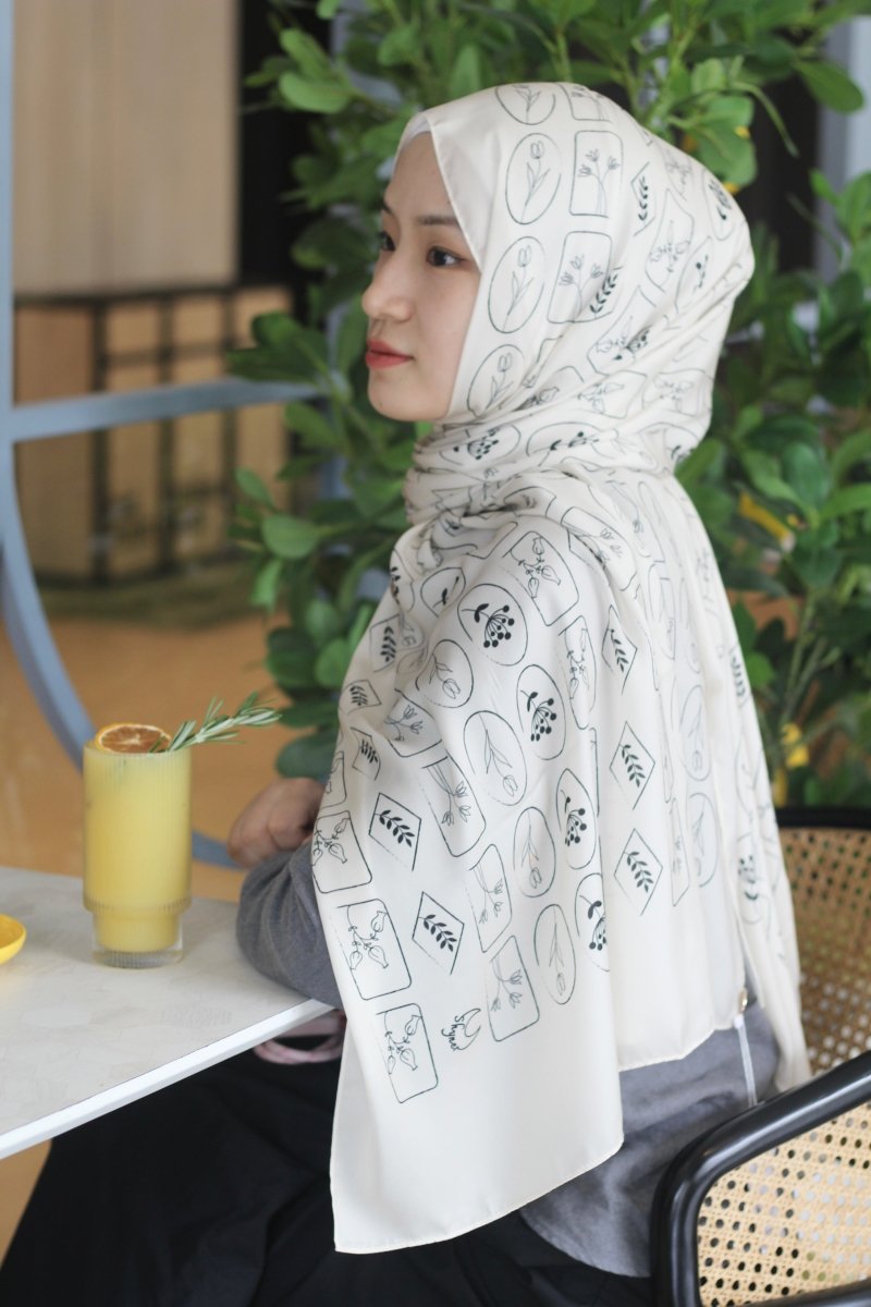 Versatile Minimalist Printed Hijab (MH090) - Mariam's Collection