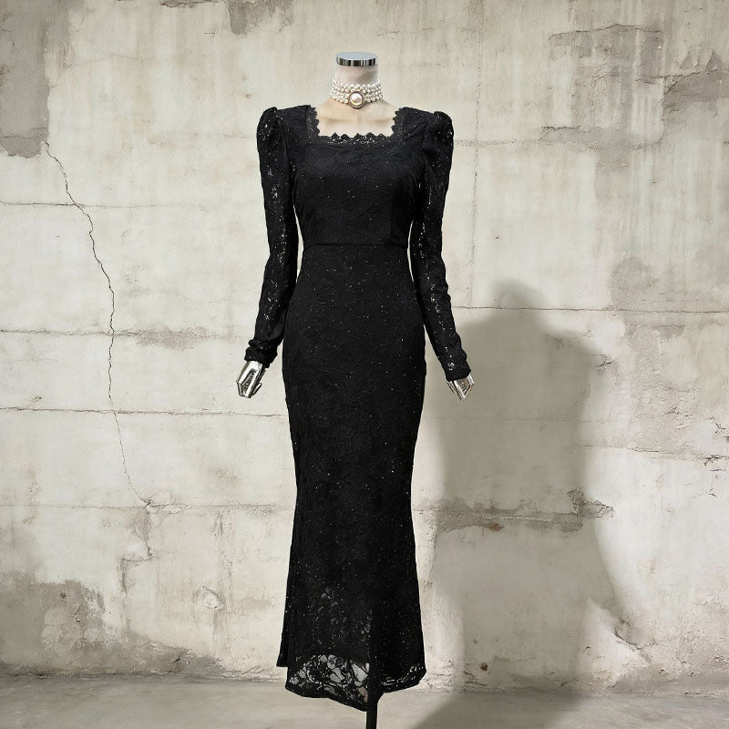 Vintage Lace Fishtail Dress — Mermaid Silhouette Modest Lace Gown