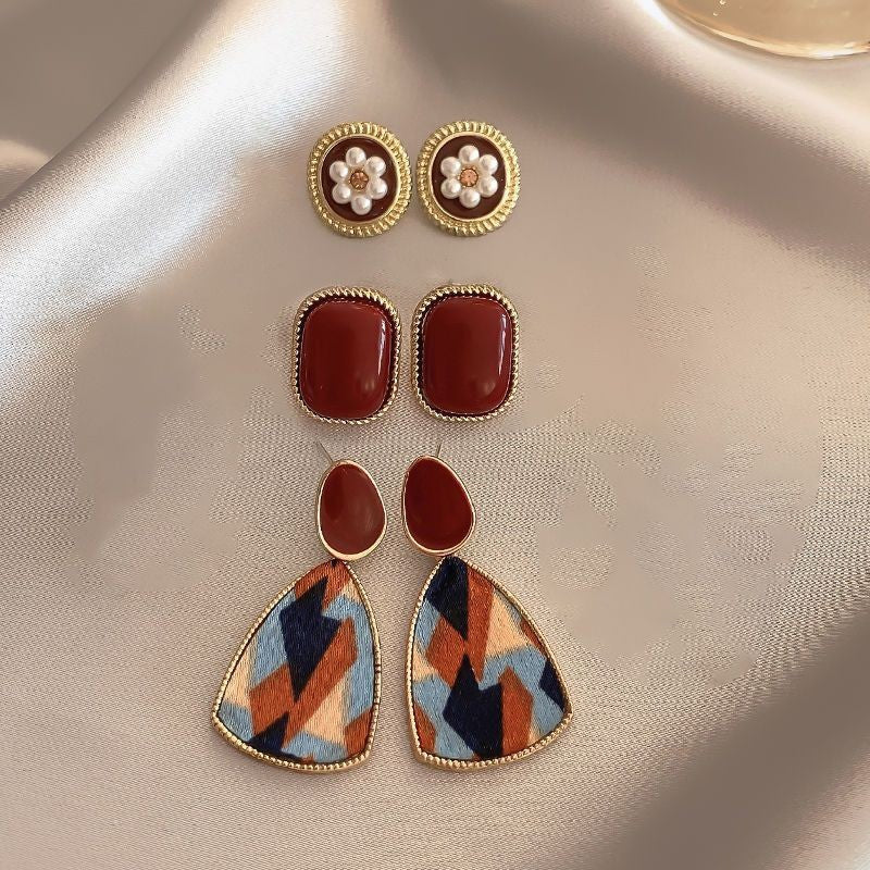 Vintage Wine Red Pearl Stud Earrings（MAC466） - Mariam's Collection