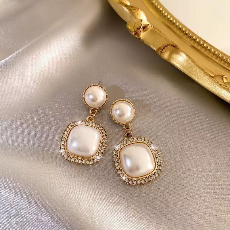 Vintage Wine Red Pearl Stud Earrings（MAC466） - Mariam's Collection