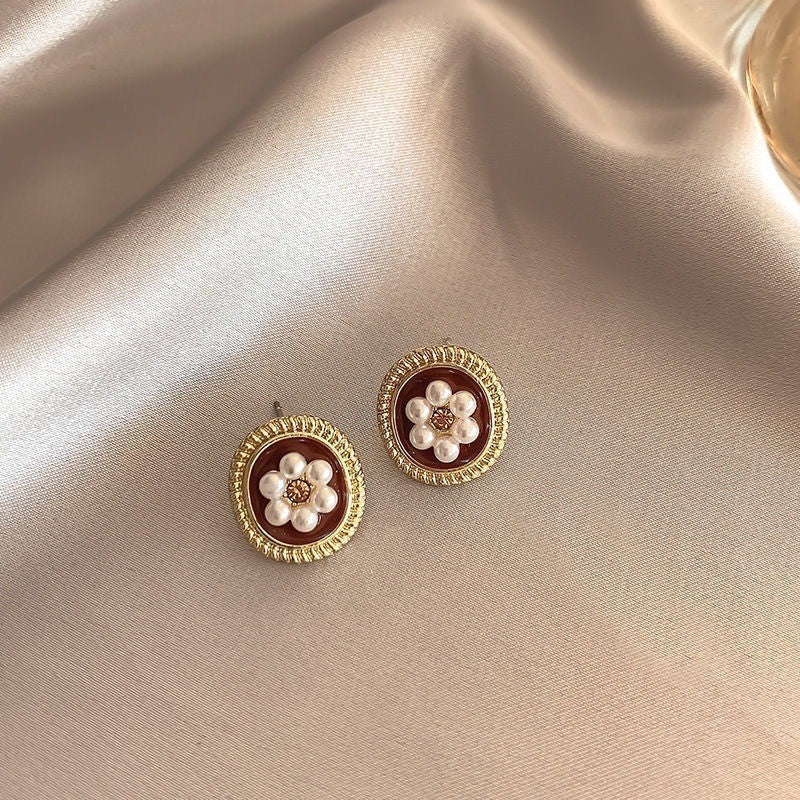 Vintage Wine Red Pearl Stud Earrings（MAC466） - Mariam's Collection