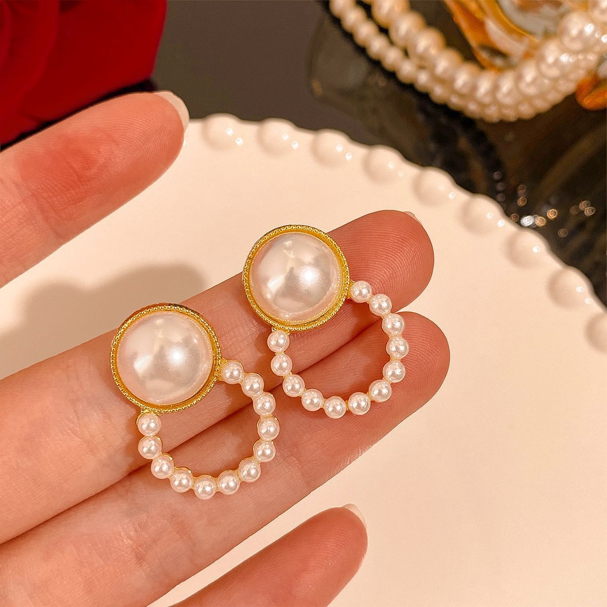 Vintage Wine Red Pearl Stud Earrings（MAC466） - Mariam's Collection