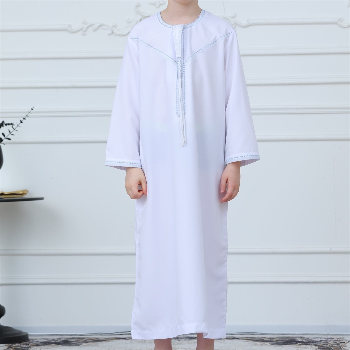 Boys White Kaftan Thobe – Embroidered Kids Thobe with Tassel